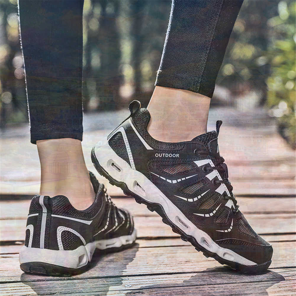 Sumer Round Tip Silver Sneaker - Outdoor Sport Dress recensione e prezzo