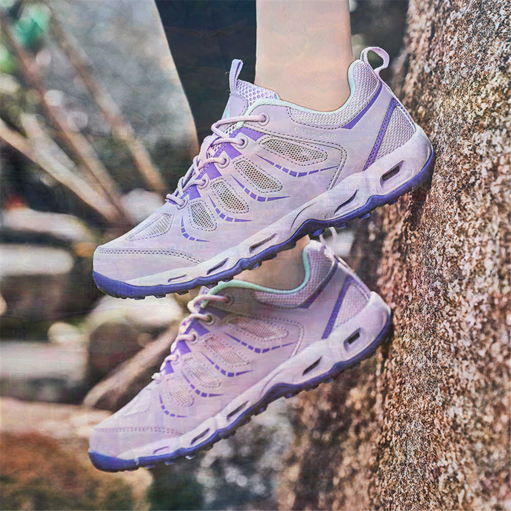Sumer Round Tip Silver Sneaker - Outdoor Sport Dress recensione e prezzo