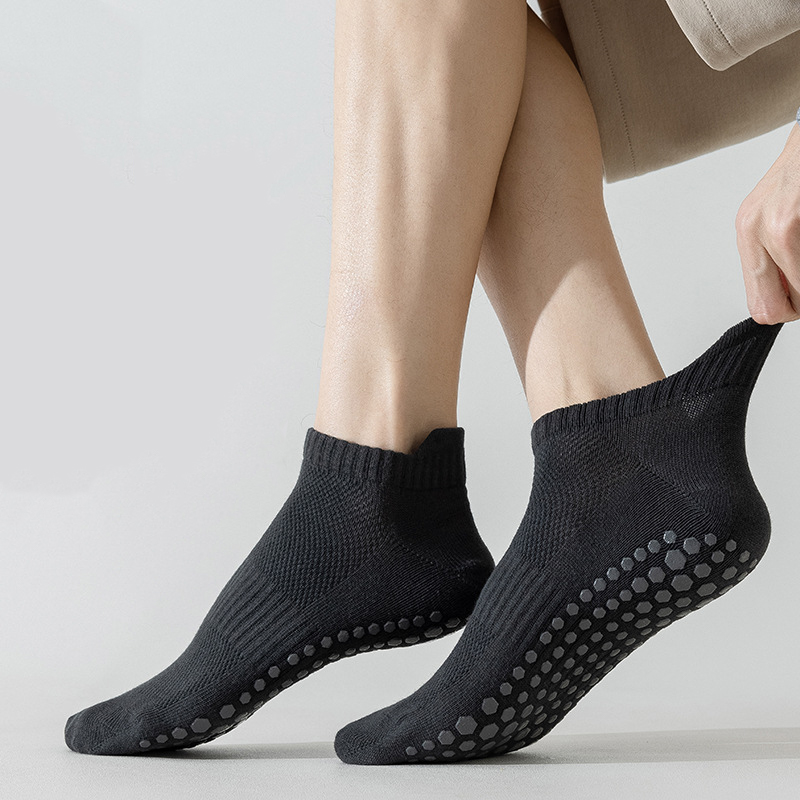 1pair/4pairs Black White Gray  - Trampoline Park Sock recensione e prezzo